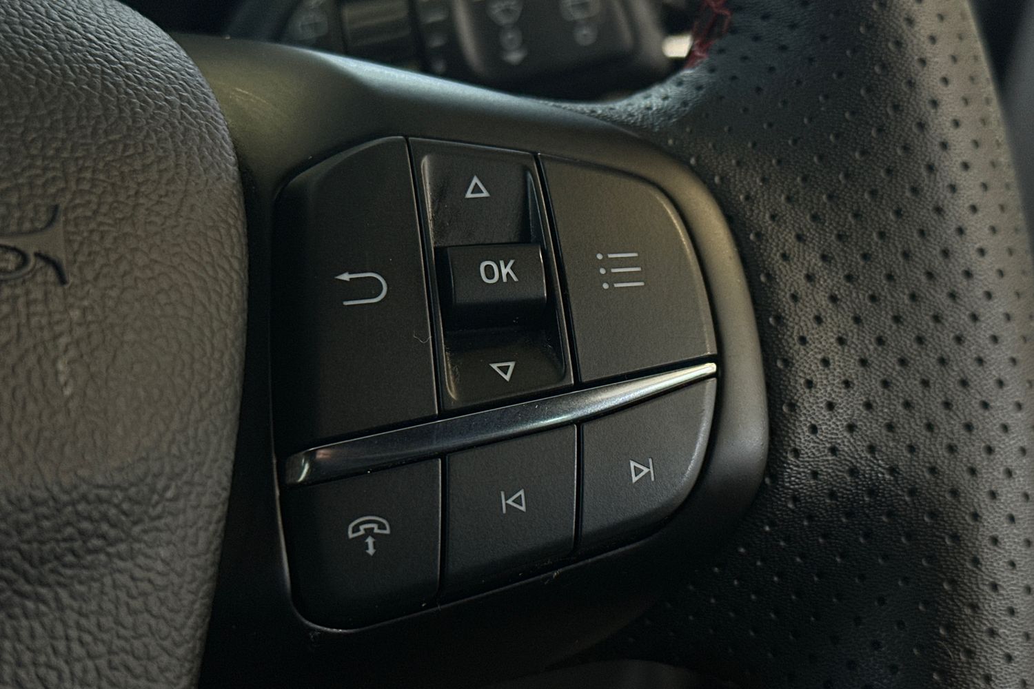 Used Ford Kuga 2024 for sale - 76694235: Photo 26