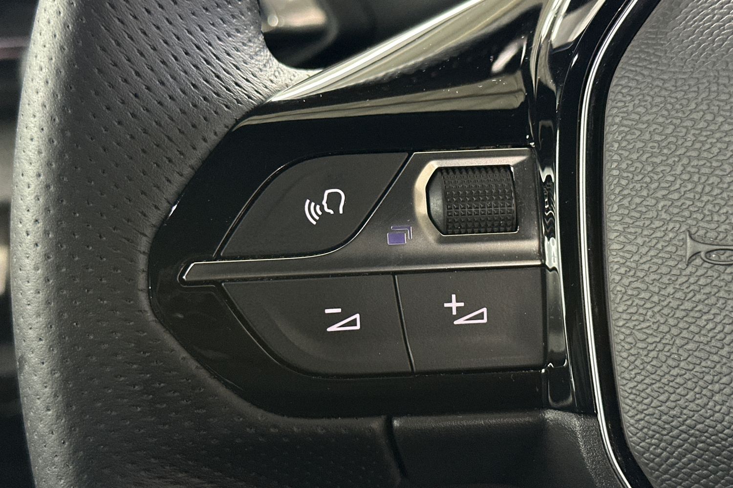 Used Peugeot 3008 2022 for sale - 76358386: Photo 27