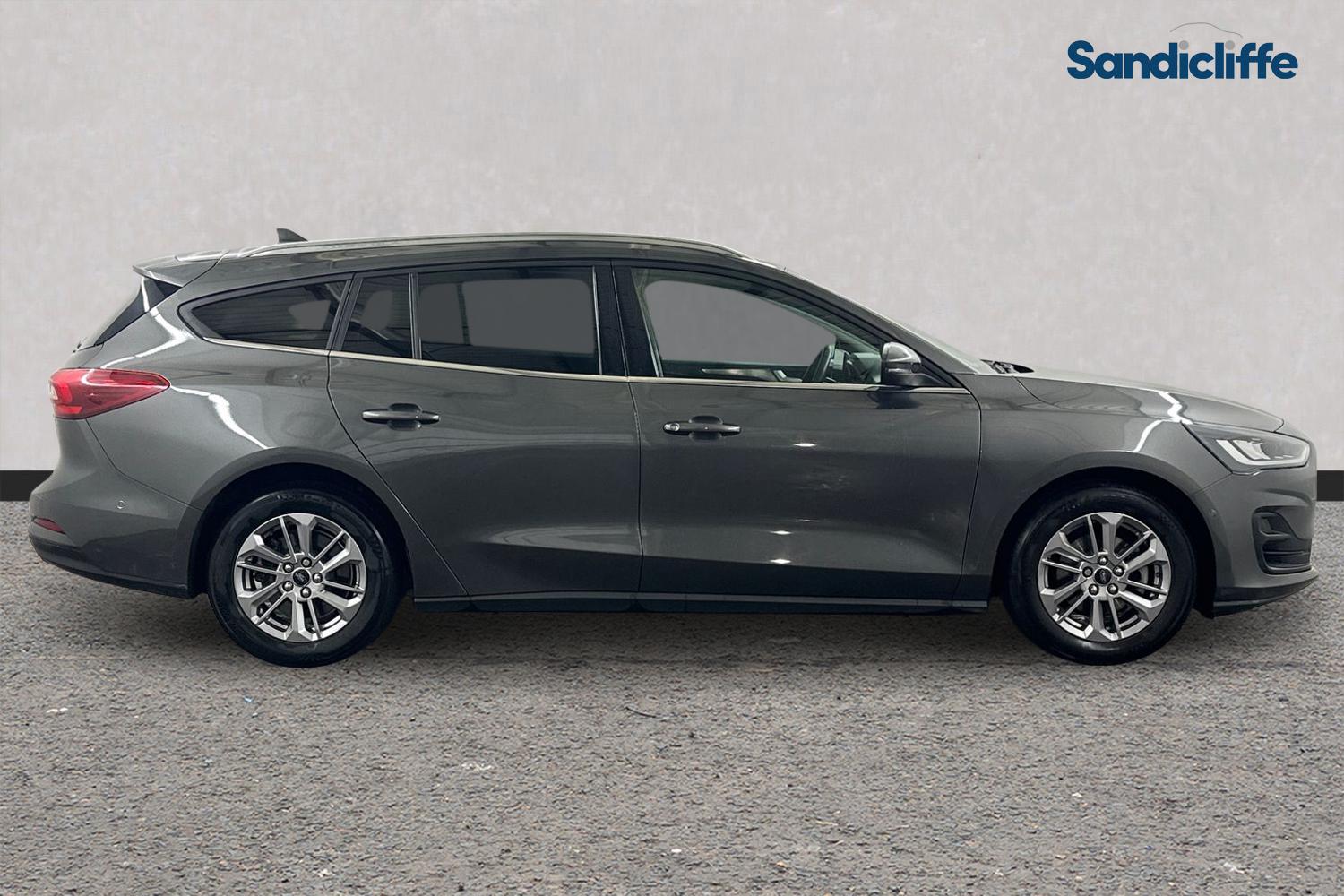 Used Ford Focus 2023 for sale - 76536532: Photo 3