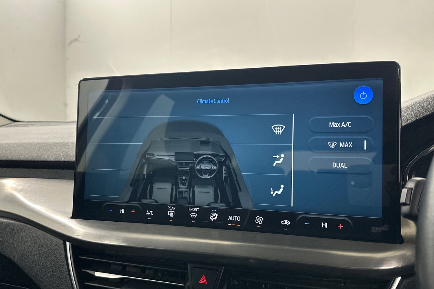 Used Ford Focus 2023 for sale - 76536532: Photo 35