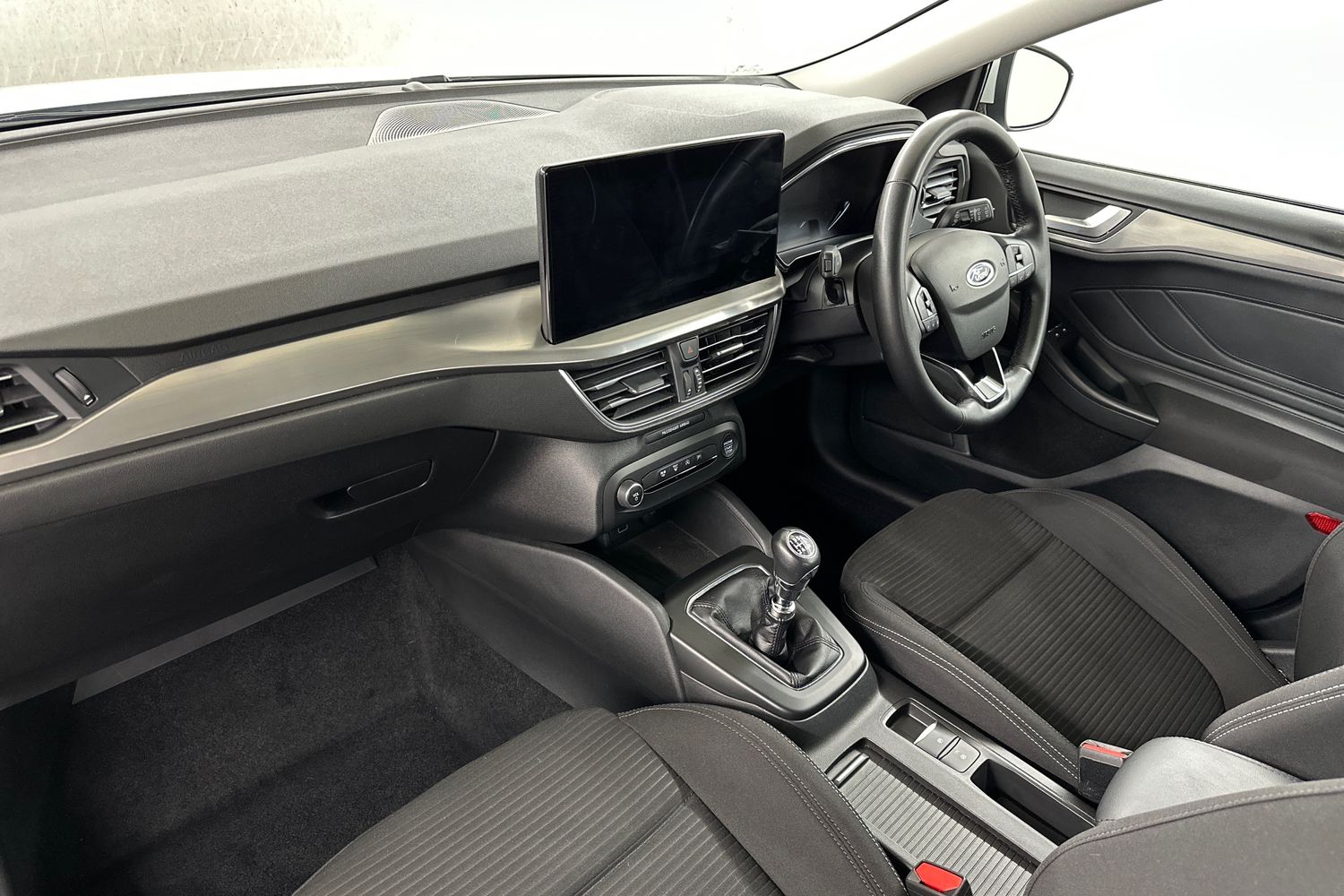 Used Ford Focus 2023 for sale - 76330960: Photo 14