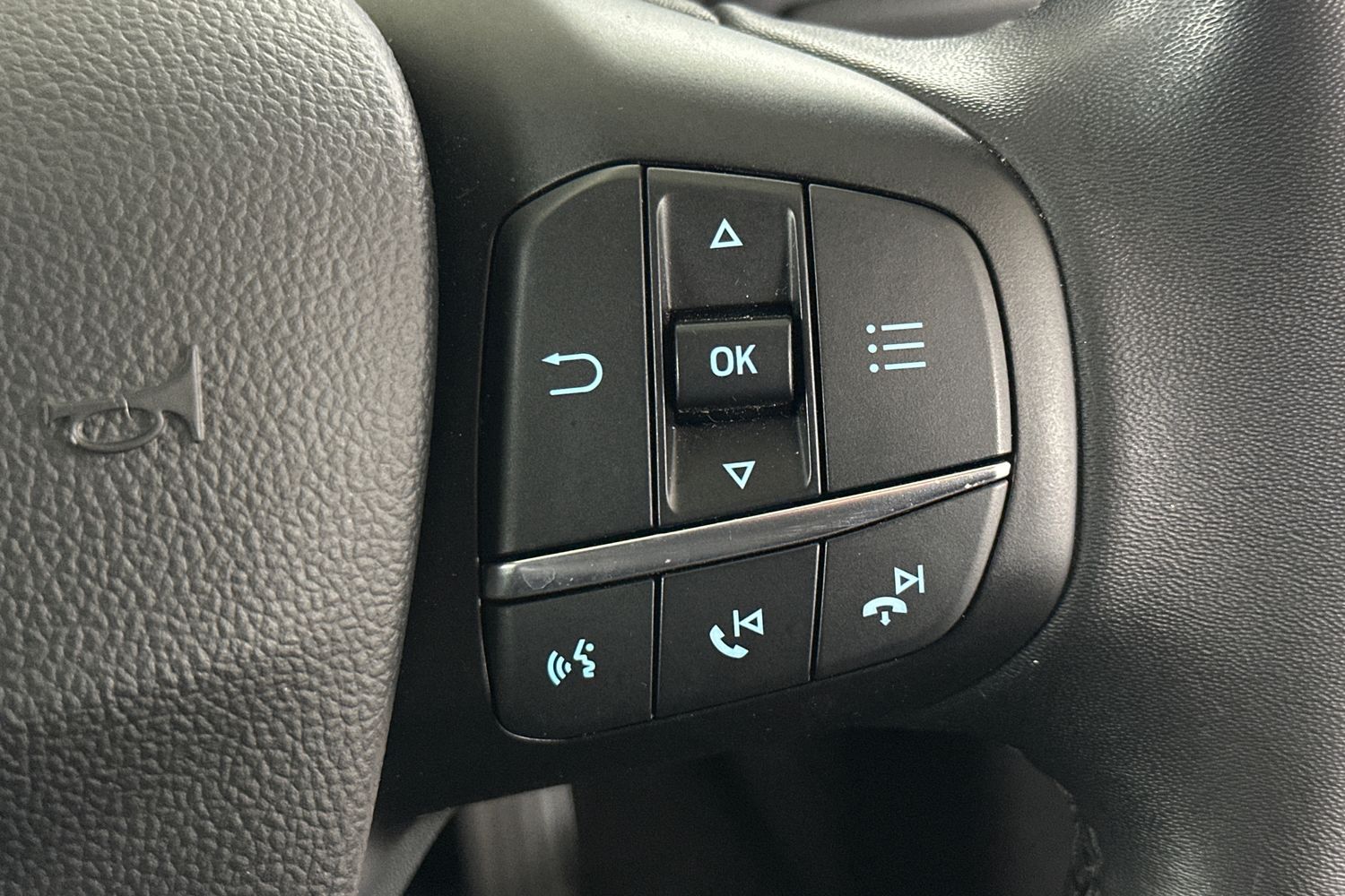 Used Ford Focus 2023 for sale - 76330960: Photo 23