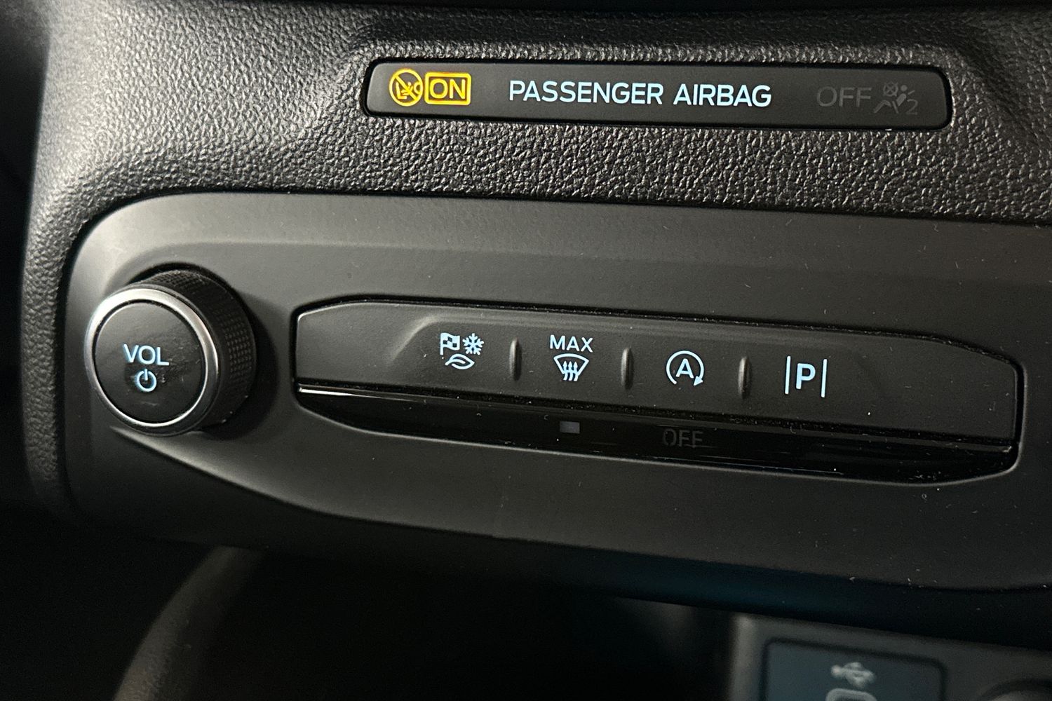 Used Ford Focus 2023 for sale - 76330960: Photo 30