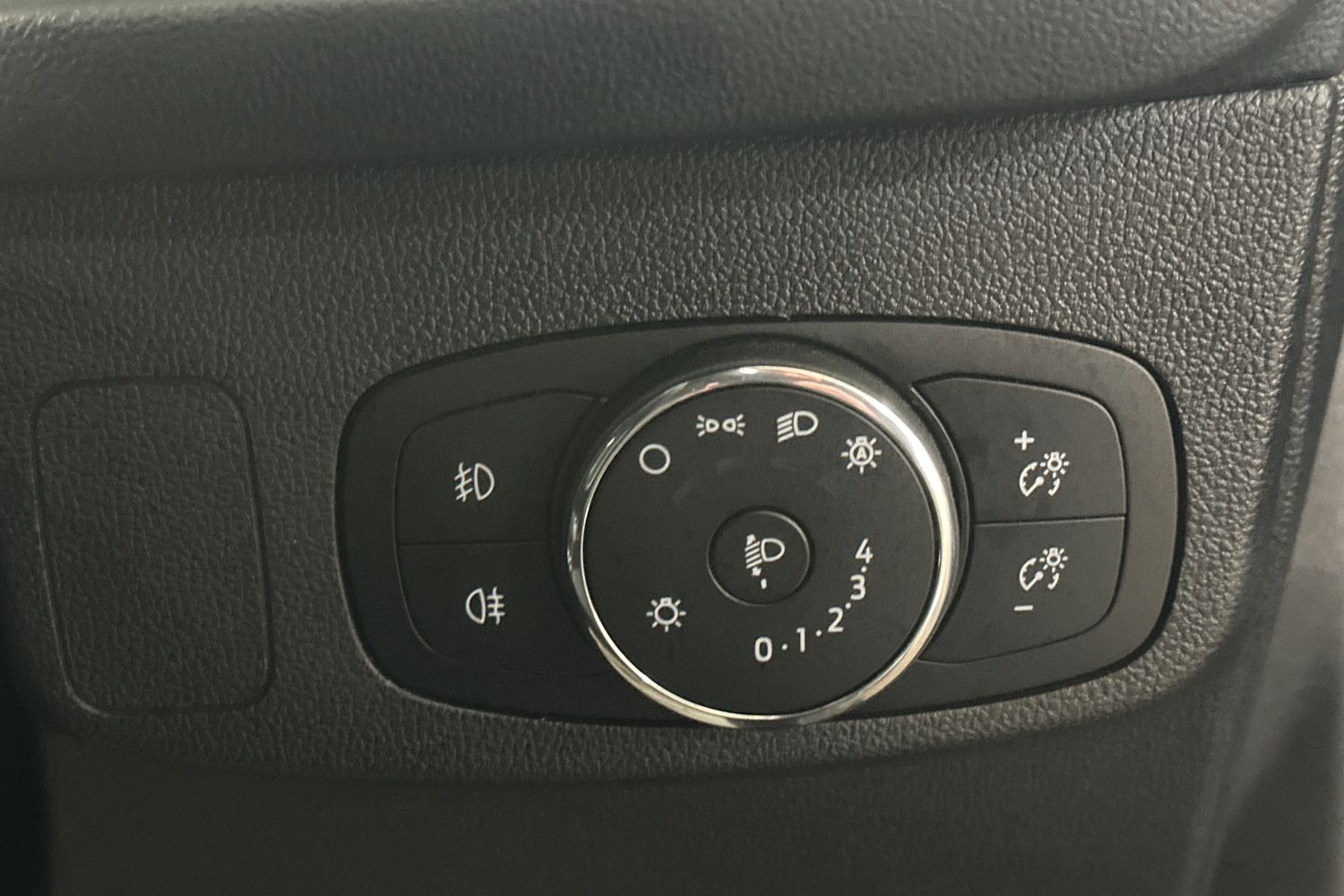 Used Ford Focus 2023 for sale - 76643268: Photo 18