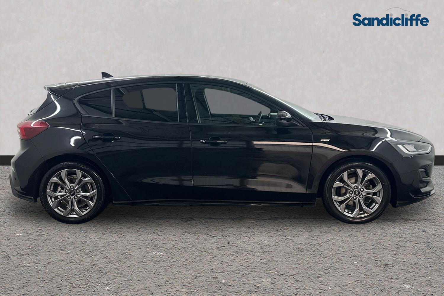 Used Ford Focus 2023 for sale - 76643268: Photo 3