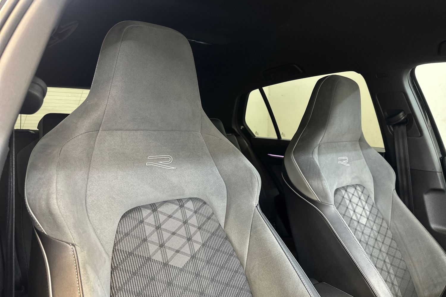 Used Volkswagen Golf 2020 for sale - 76910857: Photo 38