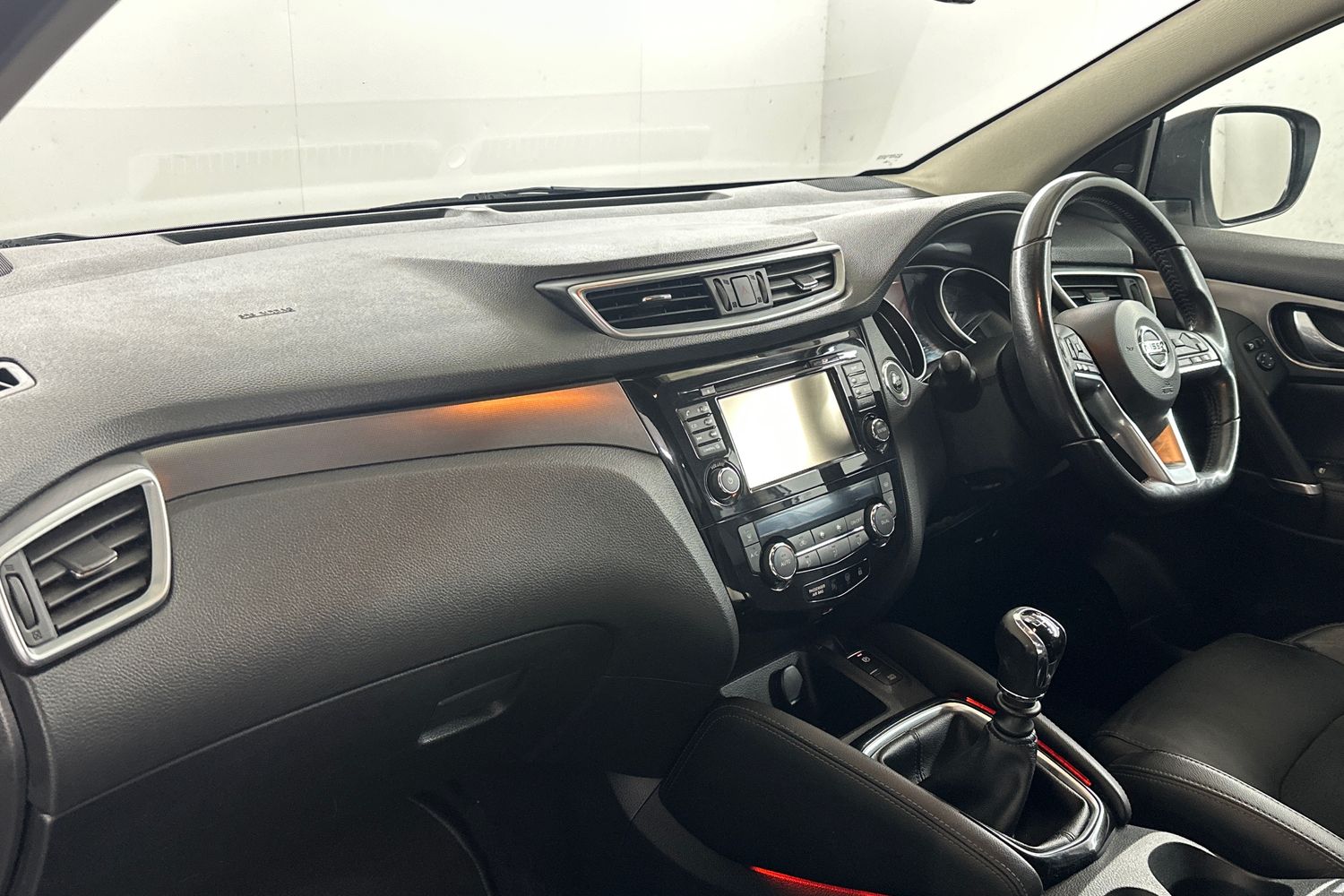 Used Nissan Qashqai 2018 for sale - 76532112: Photo 12