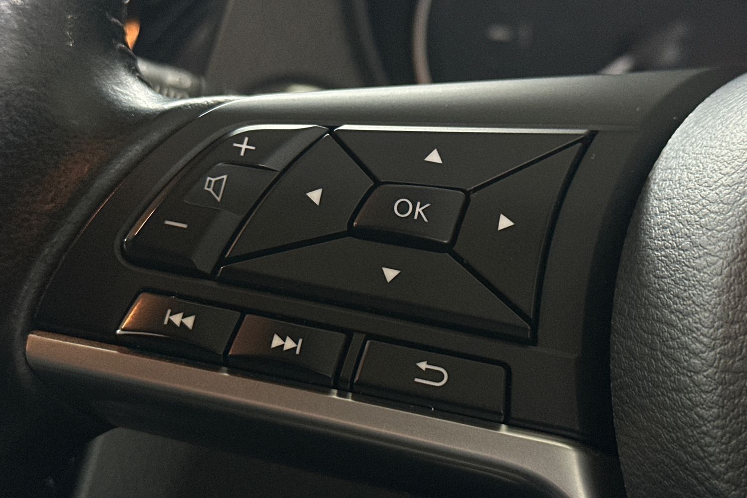 Used Nissan Qashqai 2018 for sale - 76532112: Photo 25