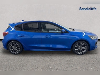 Used Ford Focus 2023 for sale - 76281680: Photo