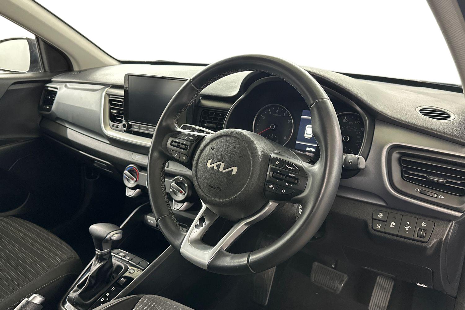 Used Kia Stonic 2022 for sale - 76740992: Photo 10