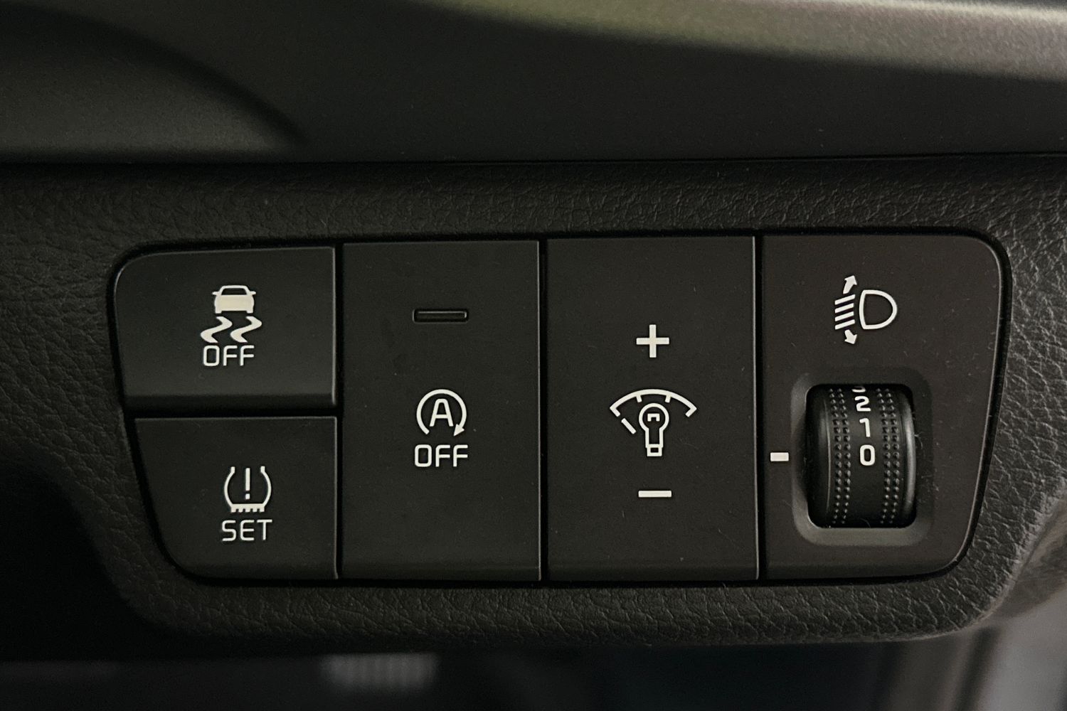 Used Kia Stonic 2022 for sale - 76740992: Photo 17