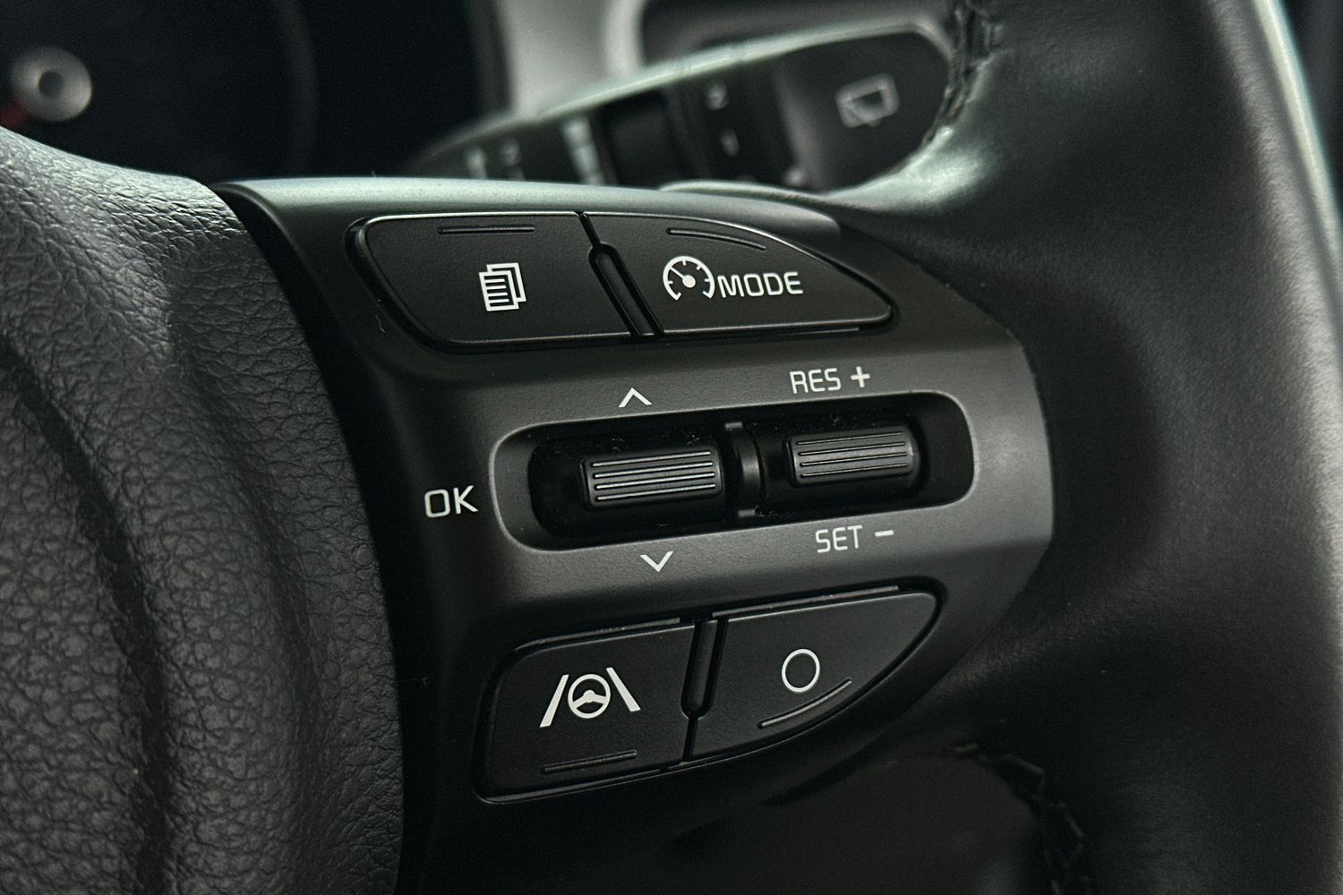 Used Kia Stonic 2022 for sale - 76740992: Photo 18