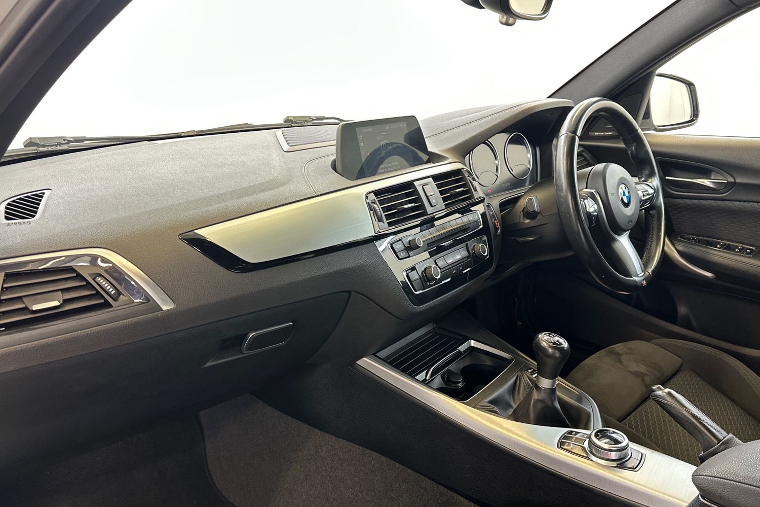 Used BMW 1 Series 2018 for sale - 76777962: Photo 12