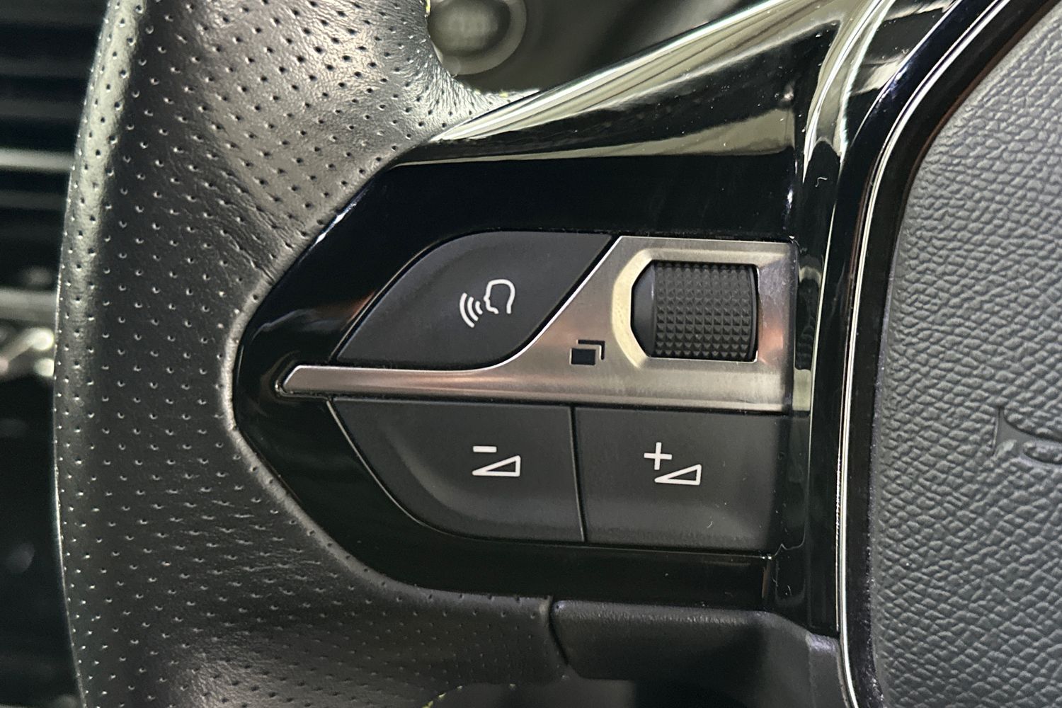 Used Peugeot 208 2020 for sale - 77118454: Photo 25