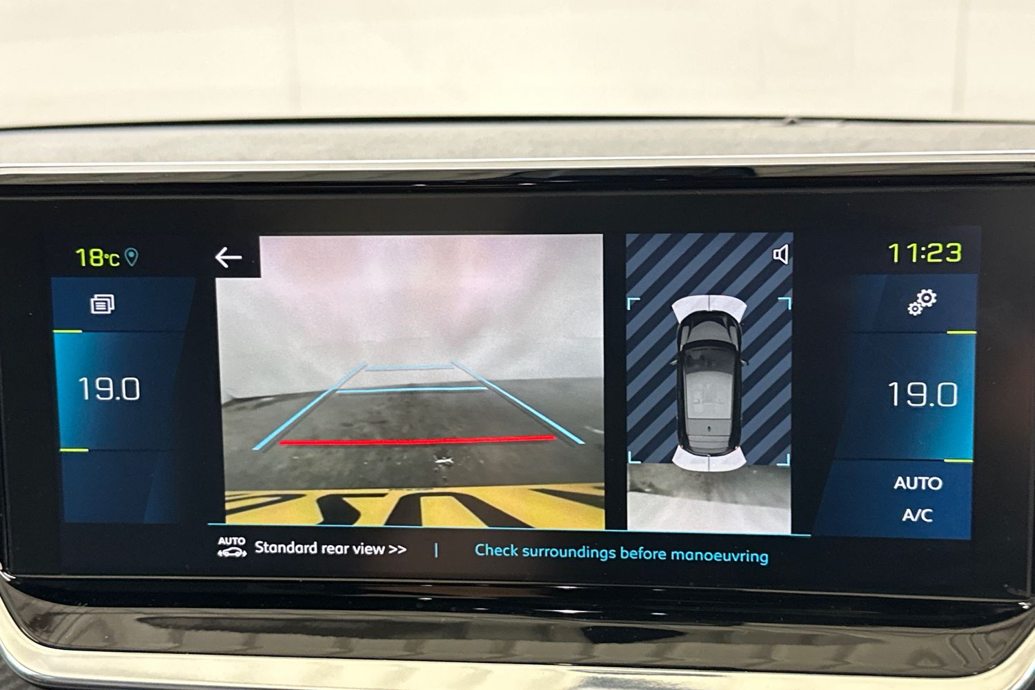 Used Peugeot 208 2020 for sale - 77118454: Photo 42