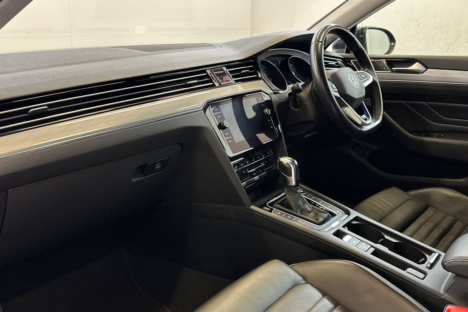 Used Volkswagen Passat 2020 for sale - 77298277: Photo 14