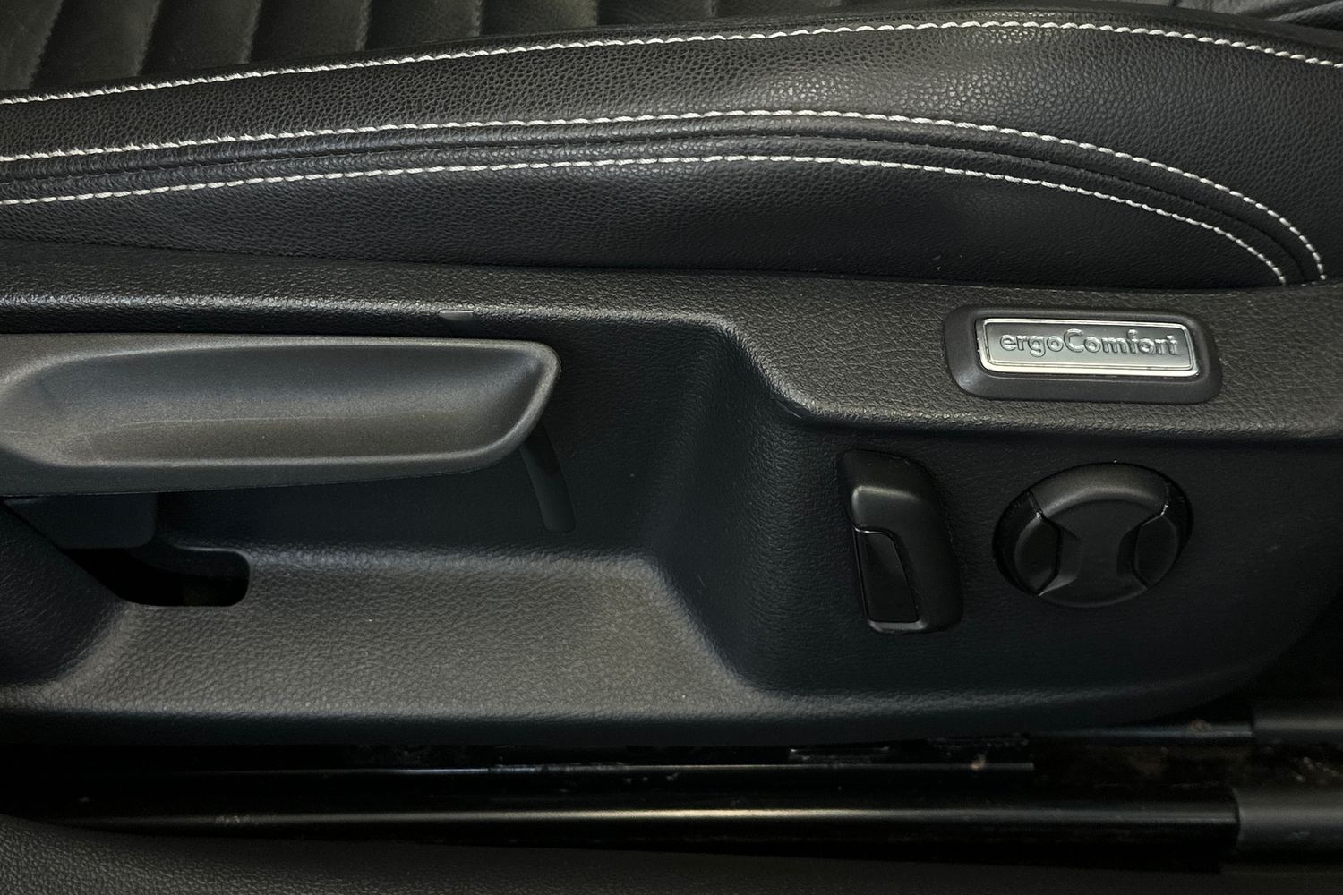 Used Volkswagen Passat 2020 for sale - 77298277: Photo 26