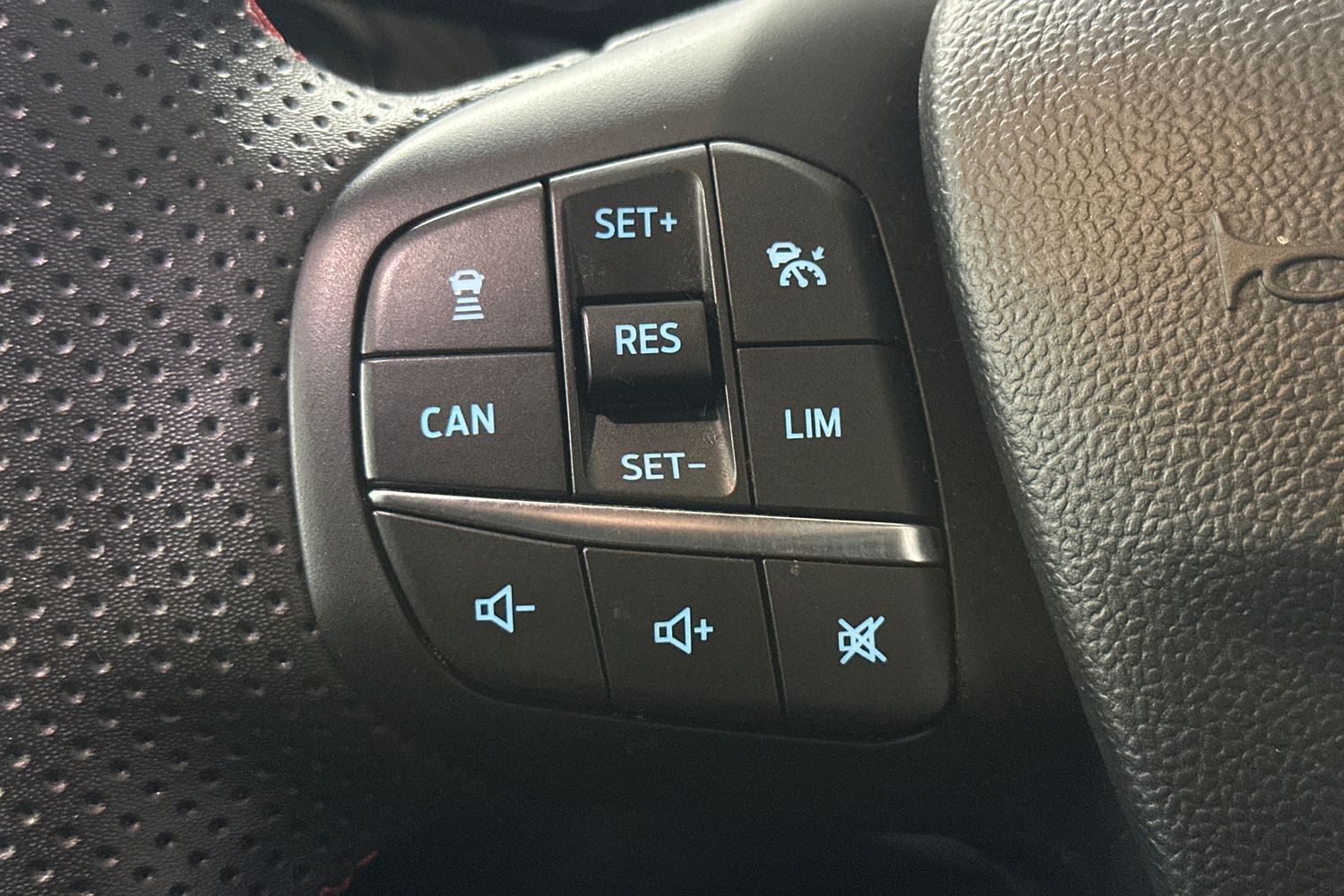 Used Ford Puma 2023 for sale - 76268648: Photo 23