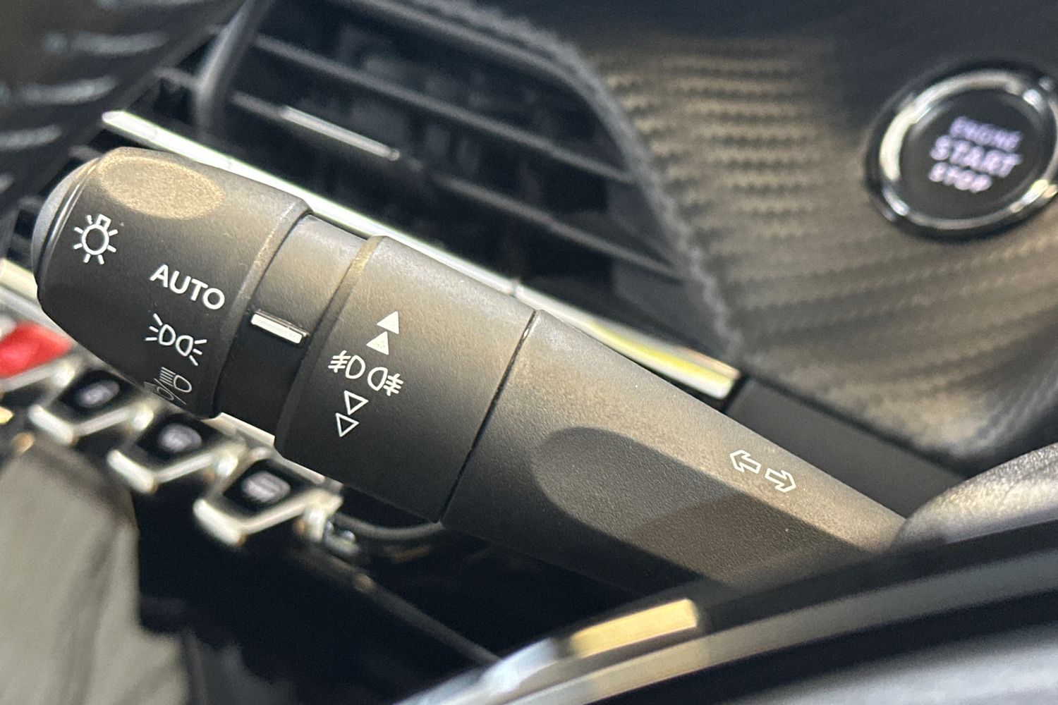 Used Peugeot 2008 2021 for sale - 77836729: Photo 28