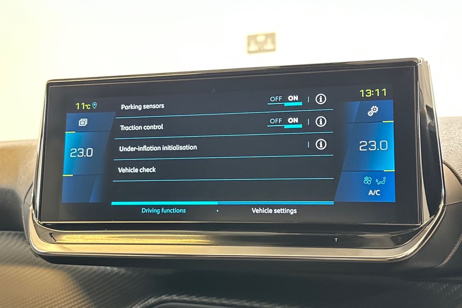 Used Peugeot 2008 2021 for sale - 77836729: Photo 32