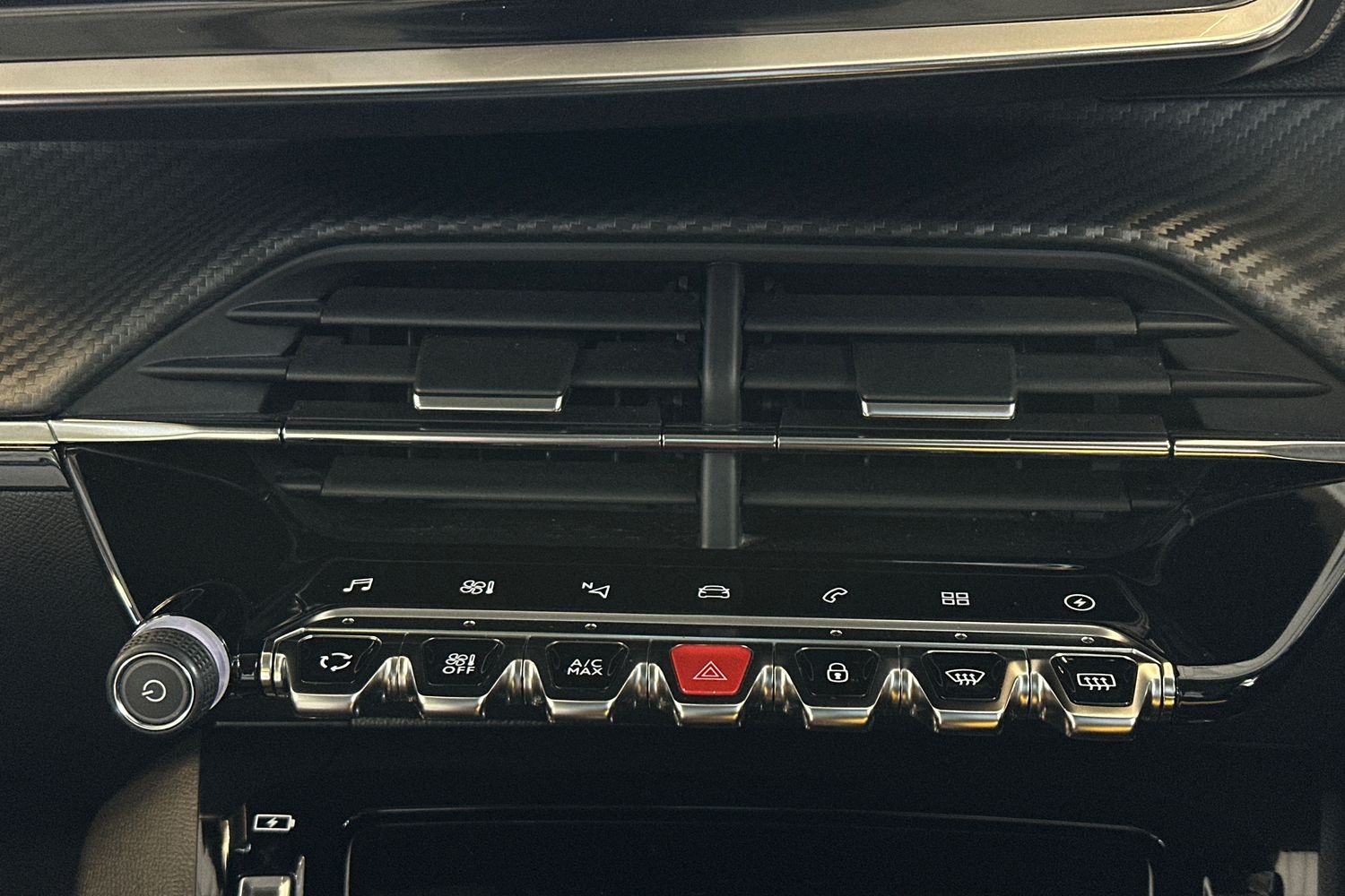 Used Peugeot 2008 2021 for sale - 77836729: Photo 37