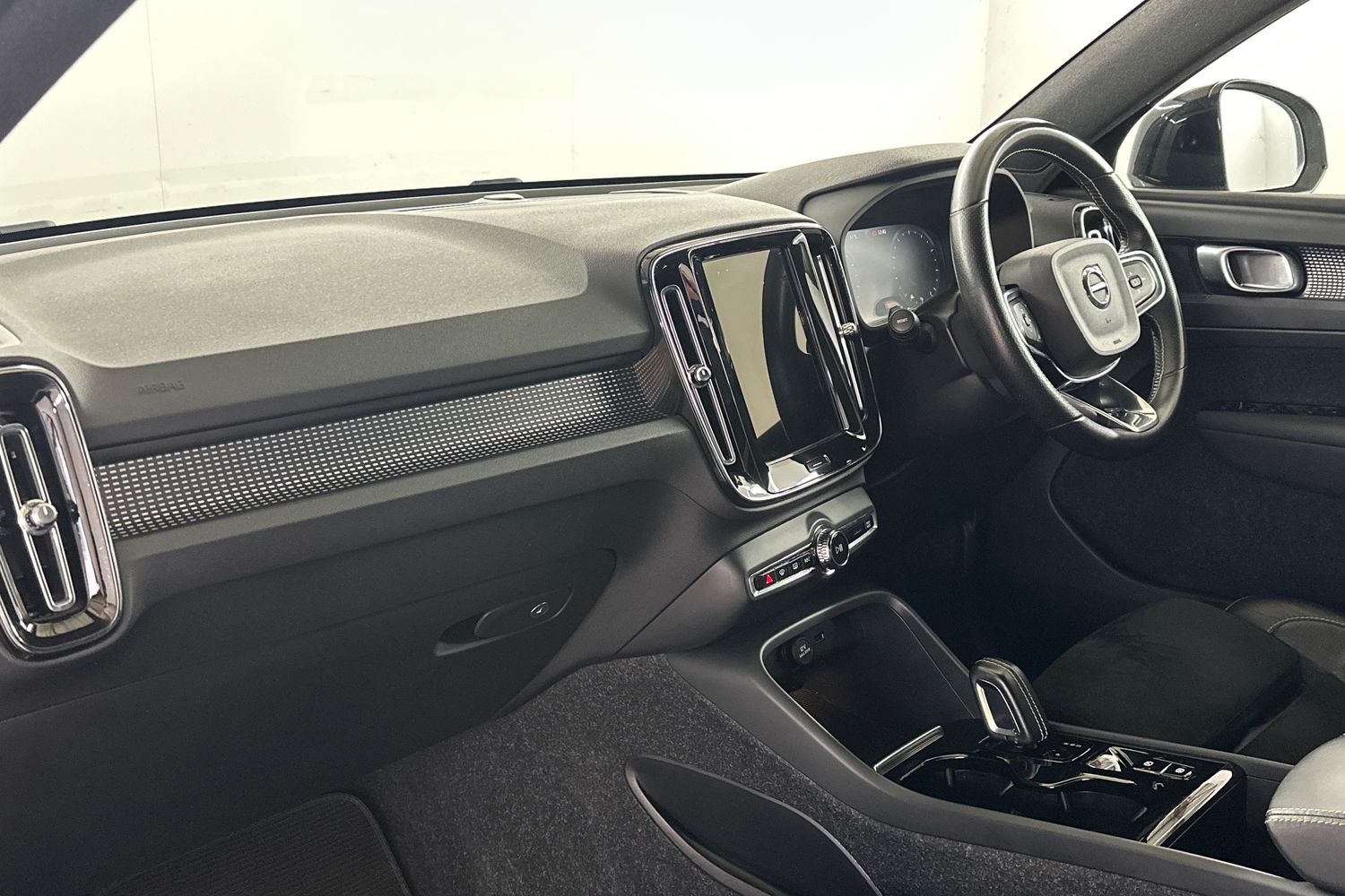 Used Volvo XC40 2020 for sale - 76725542: Photo 12