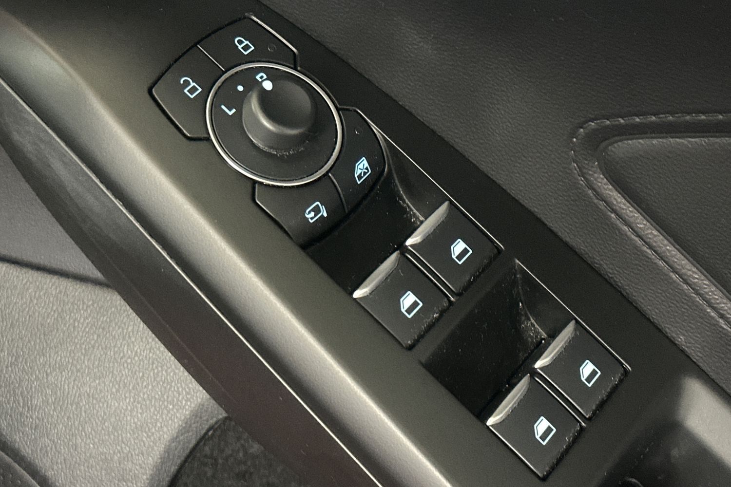 Used Ford Focus 2023 for sale - 76041144: Photo 20