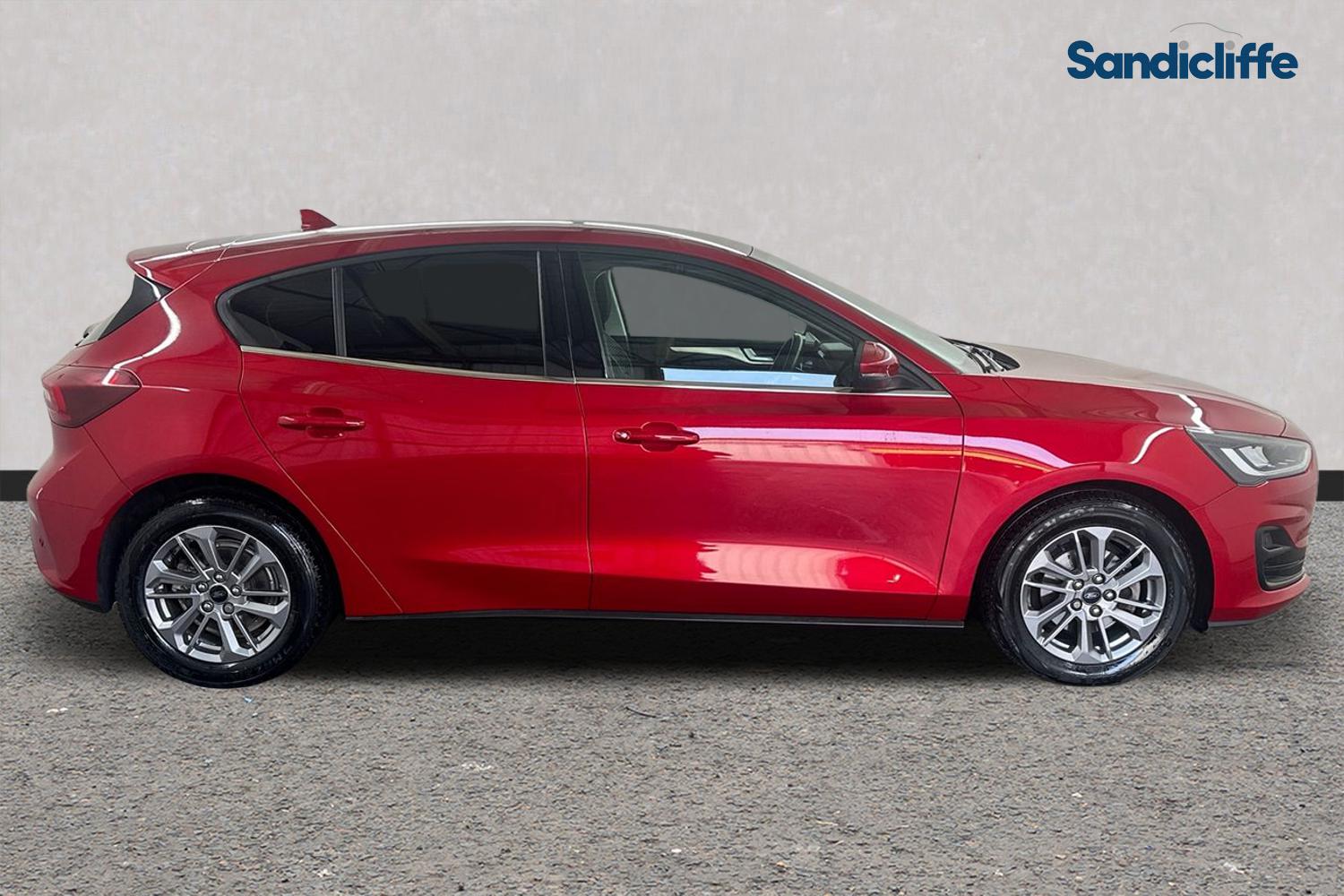 Used Ford Focus 2023 for sale - 76041144: Photo 3
