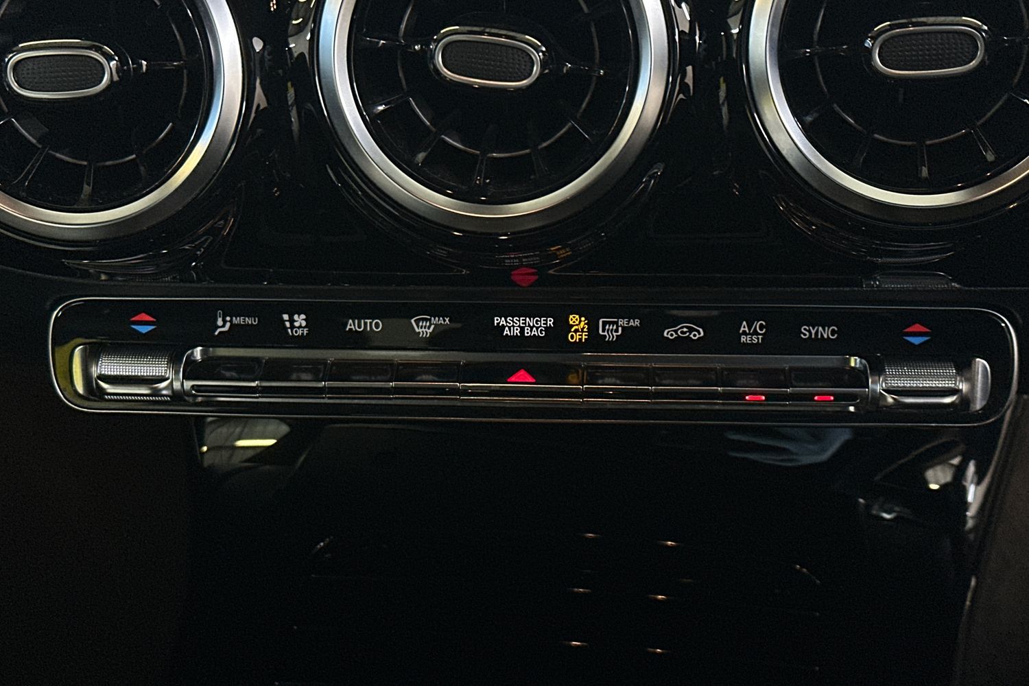 Used Mercedes-Benz A-Class 2021 for sale - 77136891: Photo 31