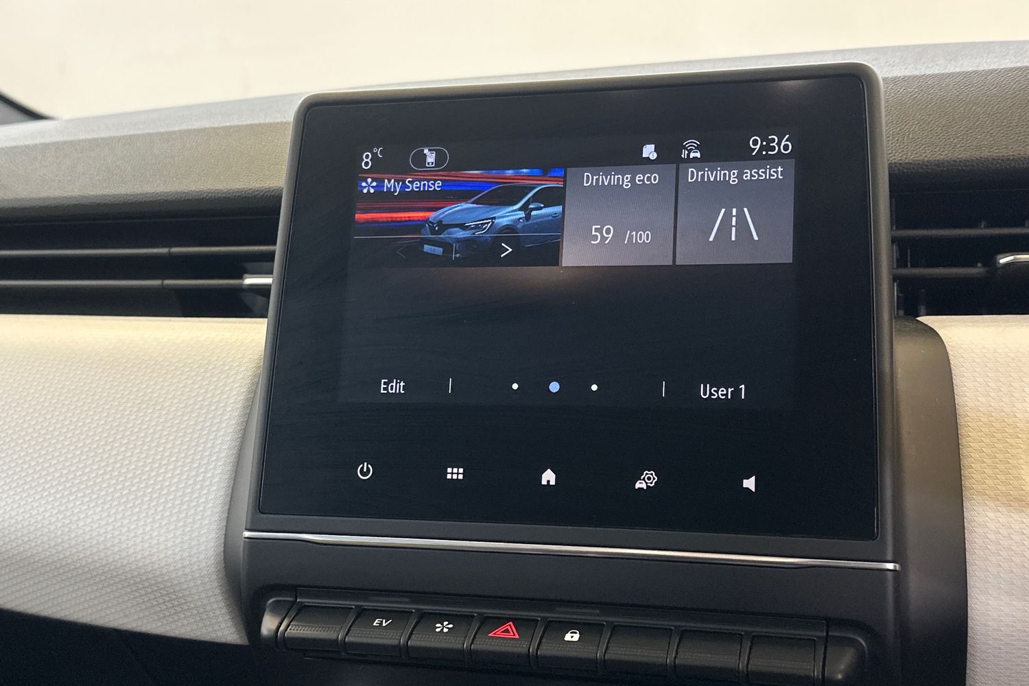 Used Renault Clio 2022 for sale - 76736316: Photo 28