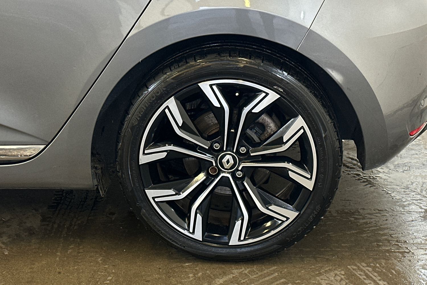 Used Renault Clio 2022 for sale - 76736316: Photo 9