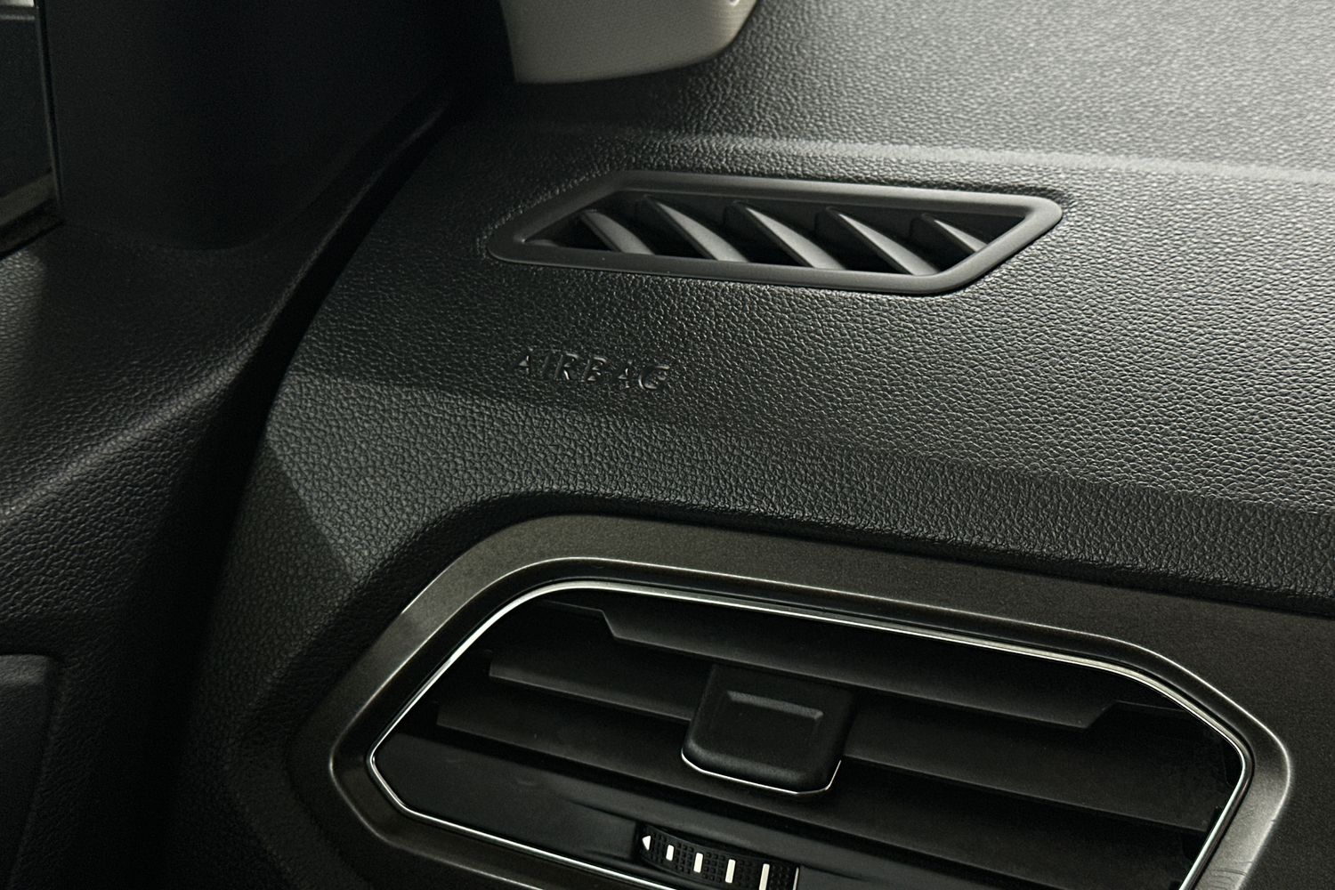 Used Volkswagen T-Roc 2019 for sale - 76413201: Photo 34