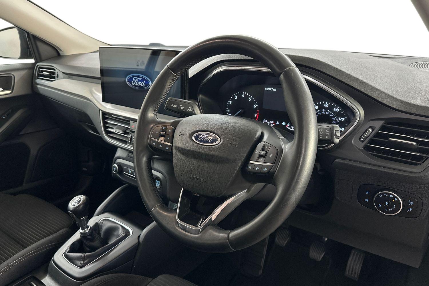 Used Ford Focus 2023 for sale - 76536533: Photo 10