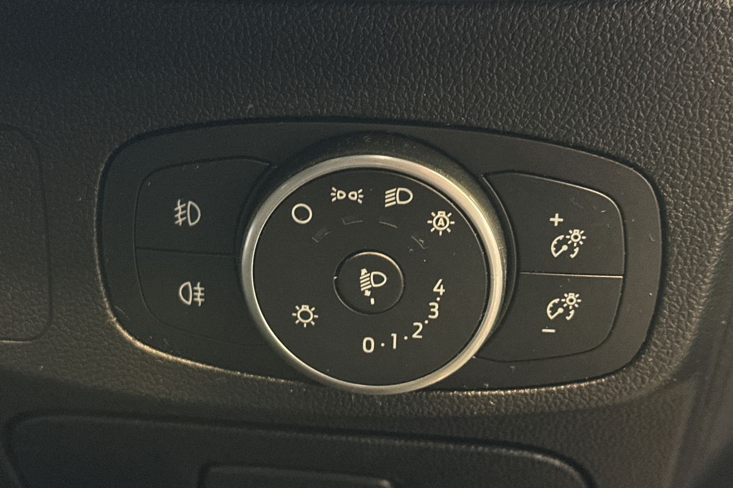 Used Ford Focus 2020 for sale - 77228152: Photo 19