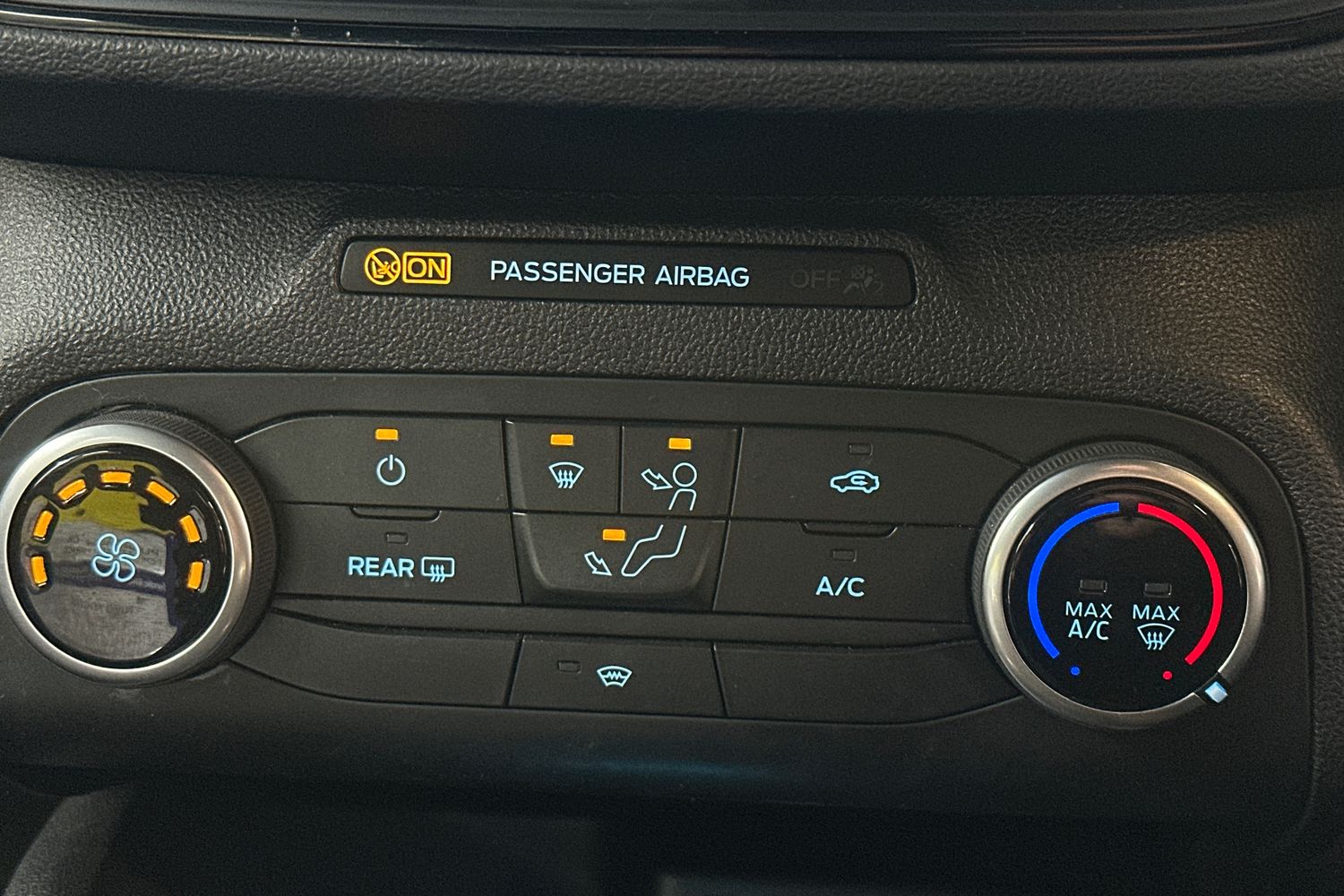 Used Ford Focus 2020 for sale - 77228152: Photo 30