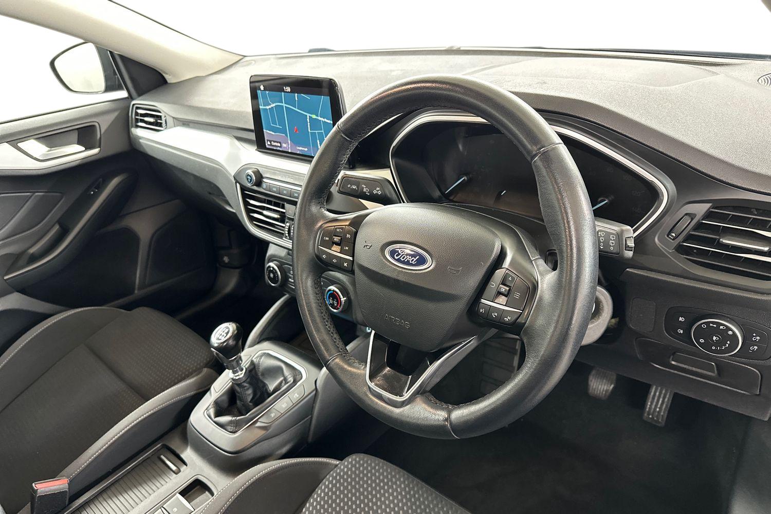 Used Ford Focus 2019 for sale - 76037118: Photo 11