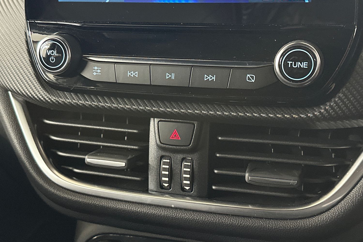 Used Ford Puma 2024 for sale - 76403103: Photo 32