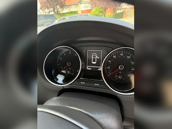 Used Volkswagen Polo 2016 for sale - 75919058: Photo