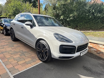Used Porsche Cayenne 2021 for sale - 75751517: Photo
