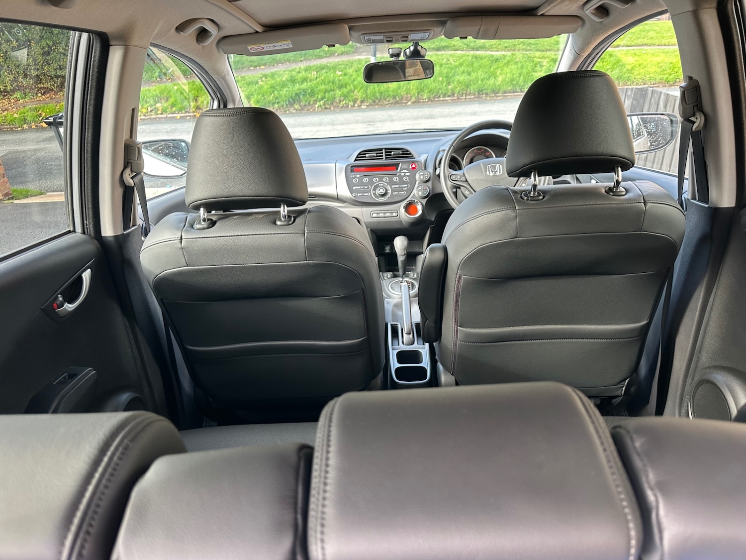 Used Honda Jazz 2015 for sale - 76352680: Photo 9