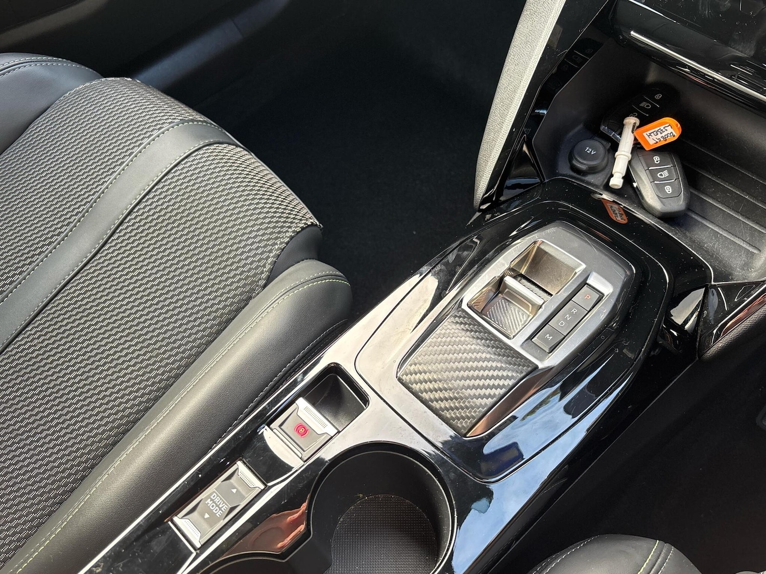 Used Peugeot 2008 2023 for sale - 76675492: Photo 17