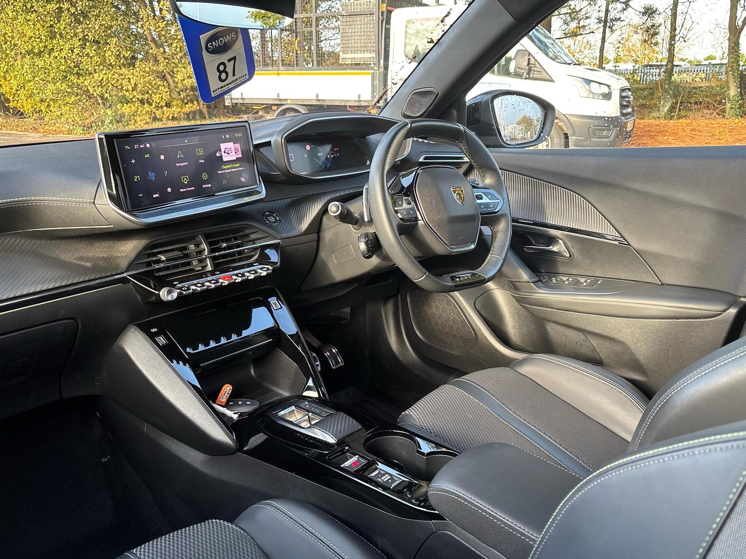 Used Peugeot 2008 2023 for sale - 76675492: Photo 2