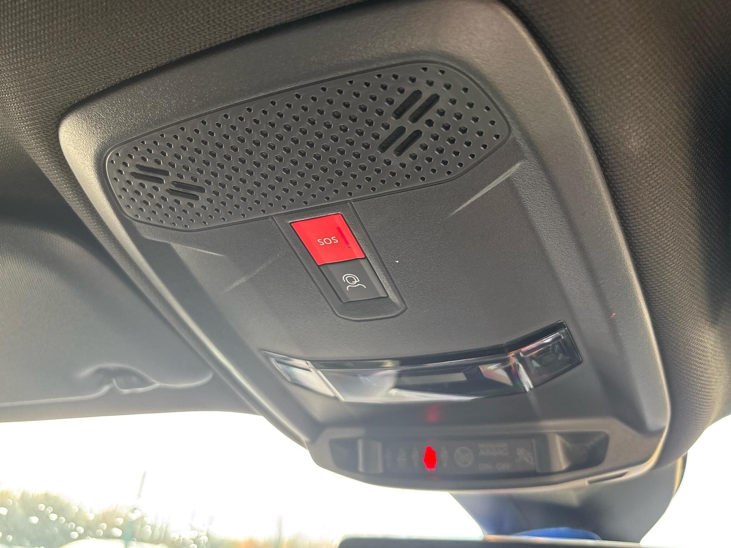 Used Peugeot 2008 2023 for sale - 76675492: Photo 23