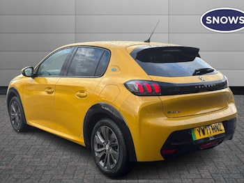 Used Peugeot 208 2021 for sale - 76681074: Photo