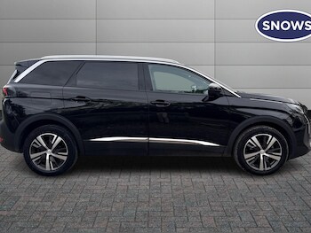 Used Peugeot 5008 2023 for sale - 76677028: Photo