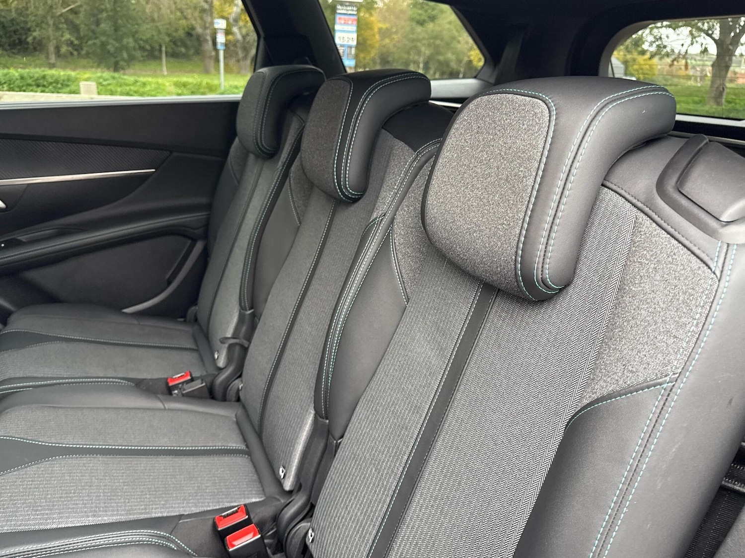 Used Peugeot 5008 2023 for sale - 76677028: Photo 6