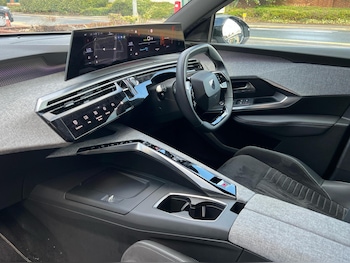 Used Peugeot 3008 2024 for sale - 76677945: Photo