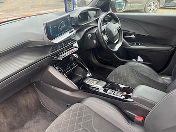 Used Peugeot 2008 2022 for sale - 76675438: Photo