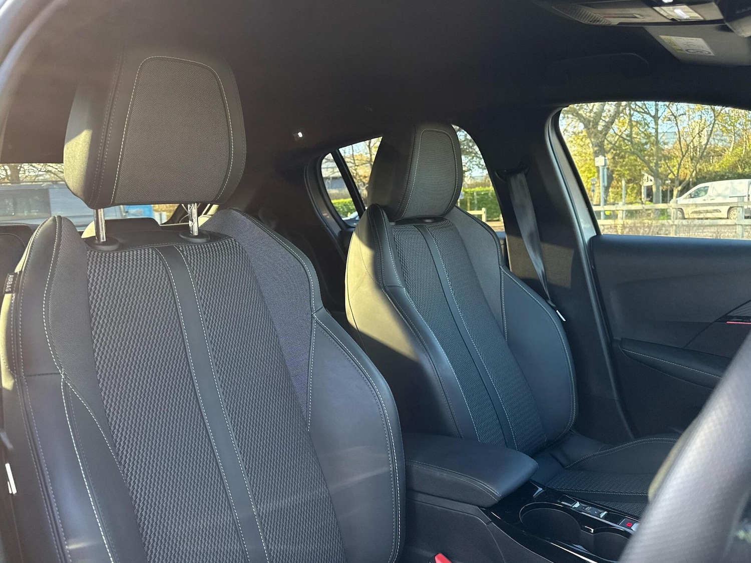 Used Peugeot 208 2024 for sale - 77165743: Photo 23