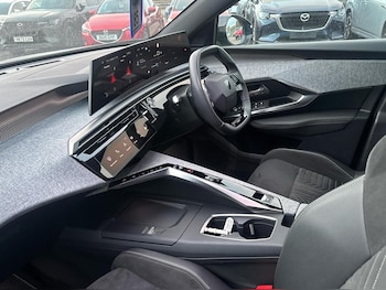 Used Peugeot 3008 2024 for sale - 76677908: Photo